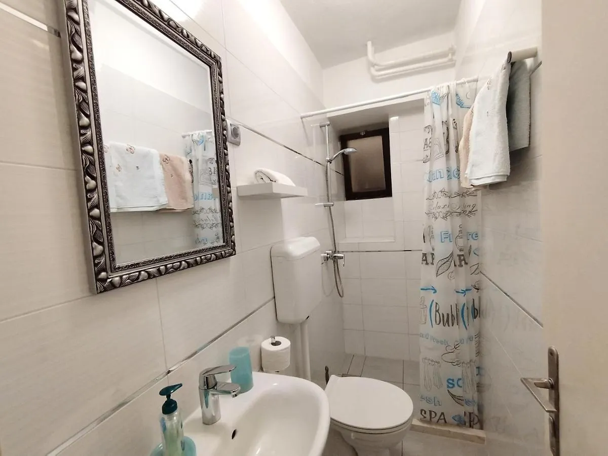 Apartment Ane 德拉马利